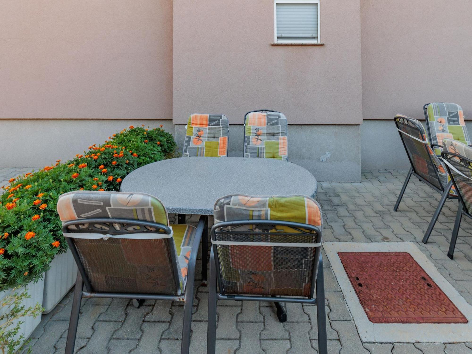 Apartment Mlasina-3 By Interhome Nin Esterno foto