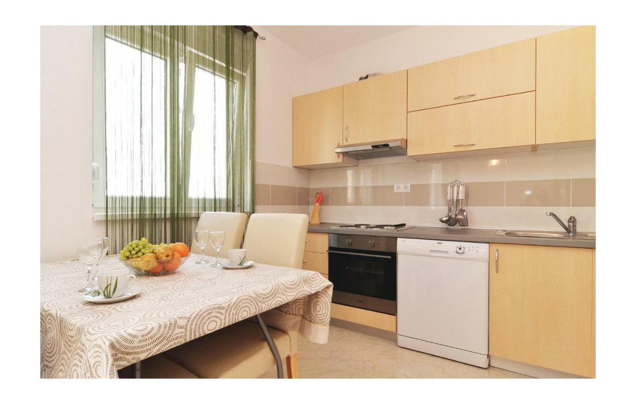 Apartment Mlasina-3 By Interhome Nin Esterno foto
